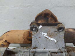 COLETOR ADMISSAO ESCAPAMEN RENAULT CLIO 1.6 8V 1999 DETALHE