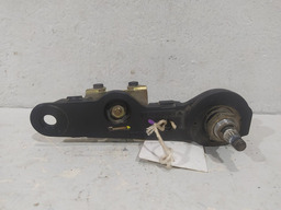 BATENTE SUPORTE BRAÇO LIMPADOR PARA BRISA TRASEIRO 406 SW 06