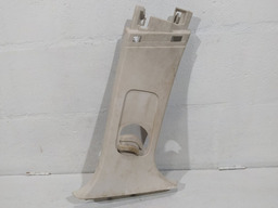 ACABAMENTO SUPERIOR COLUNA CENTRAL ESQUERDA CITROEN C4 HATCH