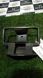 SUPORTE DO PUXADOR TRASEIRO DIREITO C4 PALLAS 2010