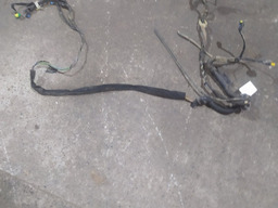 CHICOTE TAMPA PORTA MALAS PEUGEOT 206 SW 2007