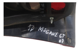 LANTERNA TRASEIRA DIREITA RENAULT MEGANE GRAND TO