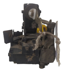 FECHADURA DA PORTA TRASEIRA ESQUERDA RENAULT LAGUNA 1999