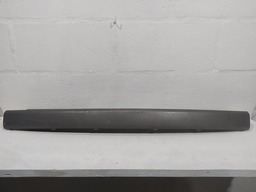 ACABAMENTO CENTRAL PARA CHOQUE TRASEIRO RENAULT MEGANE GT 07