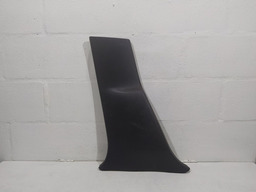 ACABAMENTO INFERIOR COLUNA DIANTEIRA ESQUERDA RENAULT MEGANE