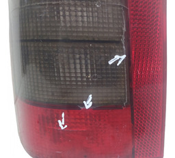 LANTERNA TRASEIRA ESQUEDO PARTNER 2003 AVARIA