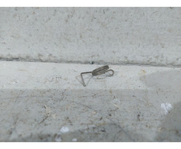 MAÇANETA PORTA LUVA DIREITA PEUGEOT 106 1999