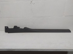 ACABAMENTO SOLEIRA DIANTEIRA ESQUERDA RENAULT MEGANE GT 2007