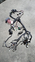 Chicote Porta Caixa Fusíveis Painel Instr Rádio Fluence 2015