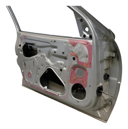 PORTA DIANTEIRA ESQUERDA VECTRA 1997 1999 A 2005 DIANTEIRA ESQUERDA