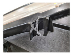 FAROL DIANTEIRO DIREITO CITROEN C3 2016 COM DETALHES