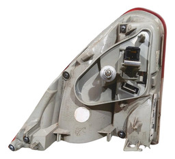 LANTERNA TRASEIRA DIREITA PEUGEOT 2008 2015 A 2022 (MALA)