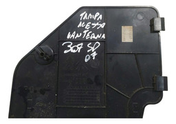 TAMPA LANTERNA TRASEIRA DIREITA PEUGEOT 307 SEDAN 2007