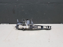 SUPORTE MAÇANETA DIANTEIRA ESQUERDA CITROEN C3 2013 EM DIANT