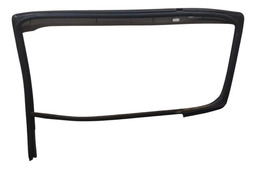 BORRACHA PESTANA TRASEIRA DIREITA RENAULT SANDERO STW 2014