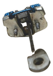 LIMITADOR PORTA TRASEIRO ESQUERDO RENAULT SANDERO 2014