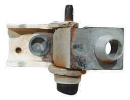 DOBRADIÇA INFERIOR PORTA TRASEIRA DIREITA PEUGEOT 207 2011