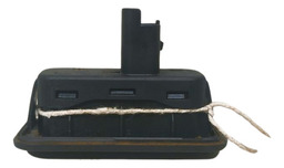 BOTAO ABERTURA  PORTA MALAS RENAULT CAPTUR 2019