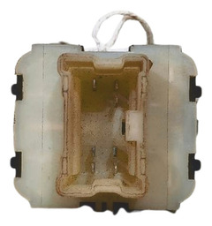 BOTAO VIDRO INTERRUPTOR DIANTERIO RENAULT DUSTER 2016