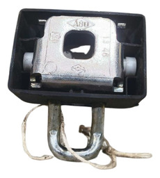 BATENTE PORTA MALAS RENAULT LOGAN SANDERO 2012