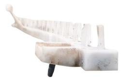 GUIA CANALETA VIDRO PORTA TRASEIRA DIREITA PEUGEOT 306 1998