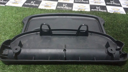 MOLDURA SUPORTE PORTA COPO BANCO DIANTEIRO DIREITO PICASSO