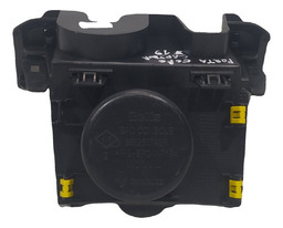 ACABAMENTO PORTA COPOS RNAULT CAPTUR 2019