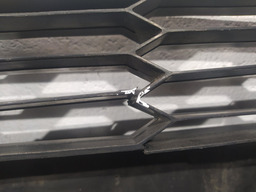 GRADE RADIADOR PARA CHOQUE CITROEN C3 AIRCROSS COM DETALHES