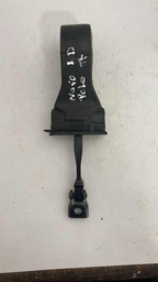 Limitador Da  Porta Traseira Esquerda Original Vw Polo 2018