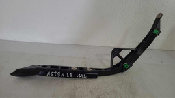 Guia Parachoque Traseiro Esquerdo Astra Hatch 2003 A 2011