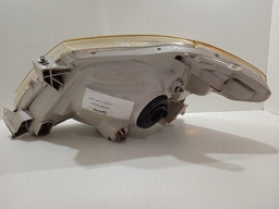 FAROL DIREITO TOYOTA HILUX 2006 USADO C/DETALHE 