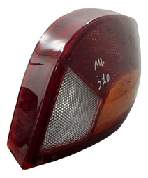 LANTERNA TRASEIRA LD FORD KA 1998 USADA