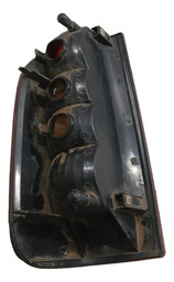 LANTERNA TRASEIRA LD GM ZAFIRA 2008 USADA