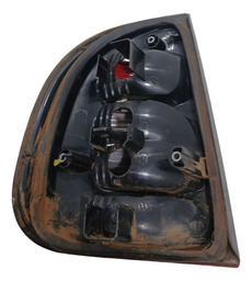 LANTERNA TRASEIRA LD GM CORSA CLASSIC 2002 USADA