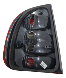 LANTERNA TRASEIRA LD GM CORSA CLASSIC 2002 USADA