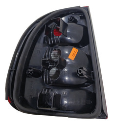 LANTERNA TRASEIRA LD GM CORSA CLASSIC 2002 USADA