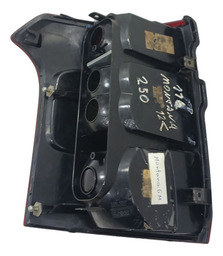 LANTERNA TRASEIRA LD GM MONTANA 2014 USADA C/DETALHE