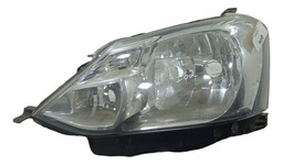 Farol Esquerdo Toyota Etios 2013 Usado Com Detalhes