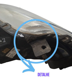 FAROL ESQUERDO TOYOTA ETIOS 2013 USADO COM DETALHES