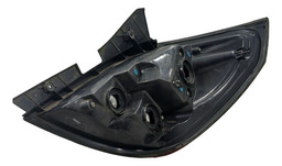 LANTERNA TRASEIRA LE GM CAPTIVA 2009 USADA