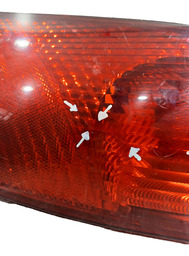 LANTERNA TRASEIRA LD FORD FOCUS HATCH 2006 USADO C/DETALHE