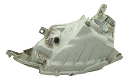 FAROL DIREITO TOYOTA ETIOS 2013 USADO COM DETALHE