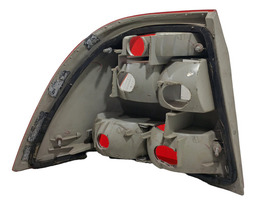 LANTERNA TRASEIRA LD GM VECTRA 2003 USADA