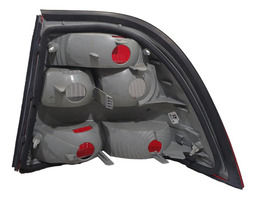 LANTERNA TRASEIRA LE GM VECTRA 1999 USADA