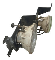 FAROL DIREITO MITSUBISHI TR4 2009 USADO