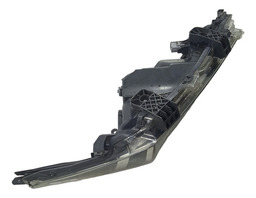 FAROL ESQUERDO TOYOTA COROLLA 2016 USADO COM DETALHES