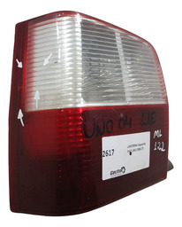 LANTERNA TRASEIRA LE FIAT UNO 2006 USADA COM DETALHE