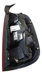 LANTERNA TRASEIRA LE FIAT UNO VIVACE 2011 USADA COM DETALHE