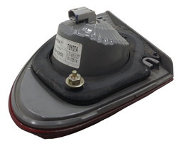 LANTERNA TRASEIRA LE TAMPA TOYOTA COROLLA 2001 USADA