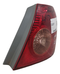 LANTERNA TRASEIRA LD CANTO TOYOTA COROLLA SEDAN 2006 USADA